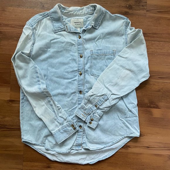Light Denim Shirt – Forever 21 - Picture 1 of 3
